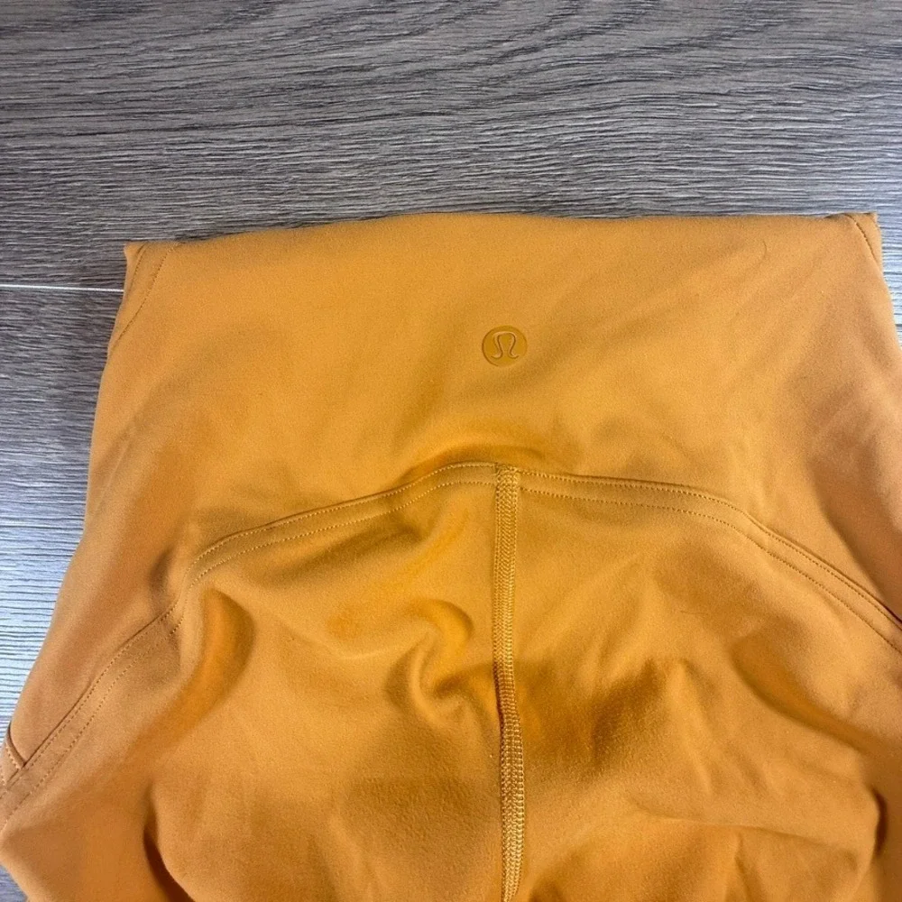 Lululemon InStill High-Rise Crop Leggings 21